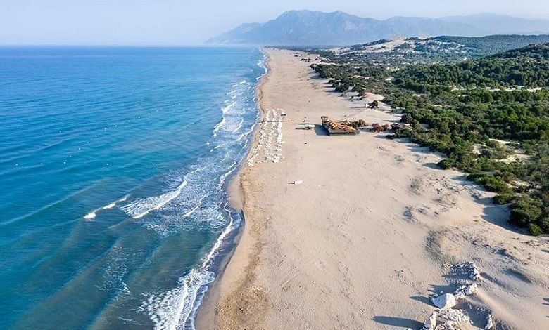 Akdeniz’de Uzun Patara Plajı
